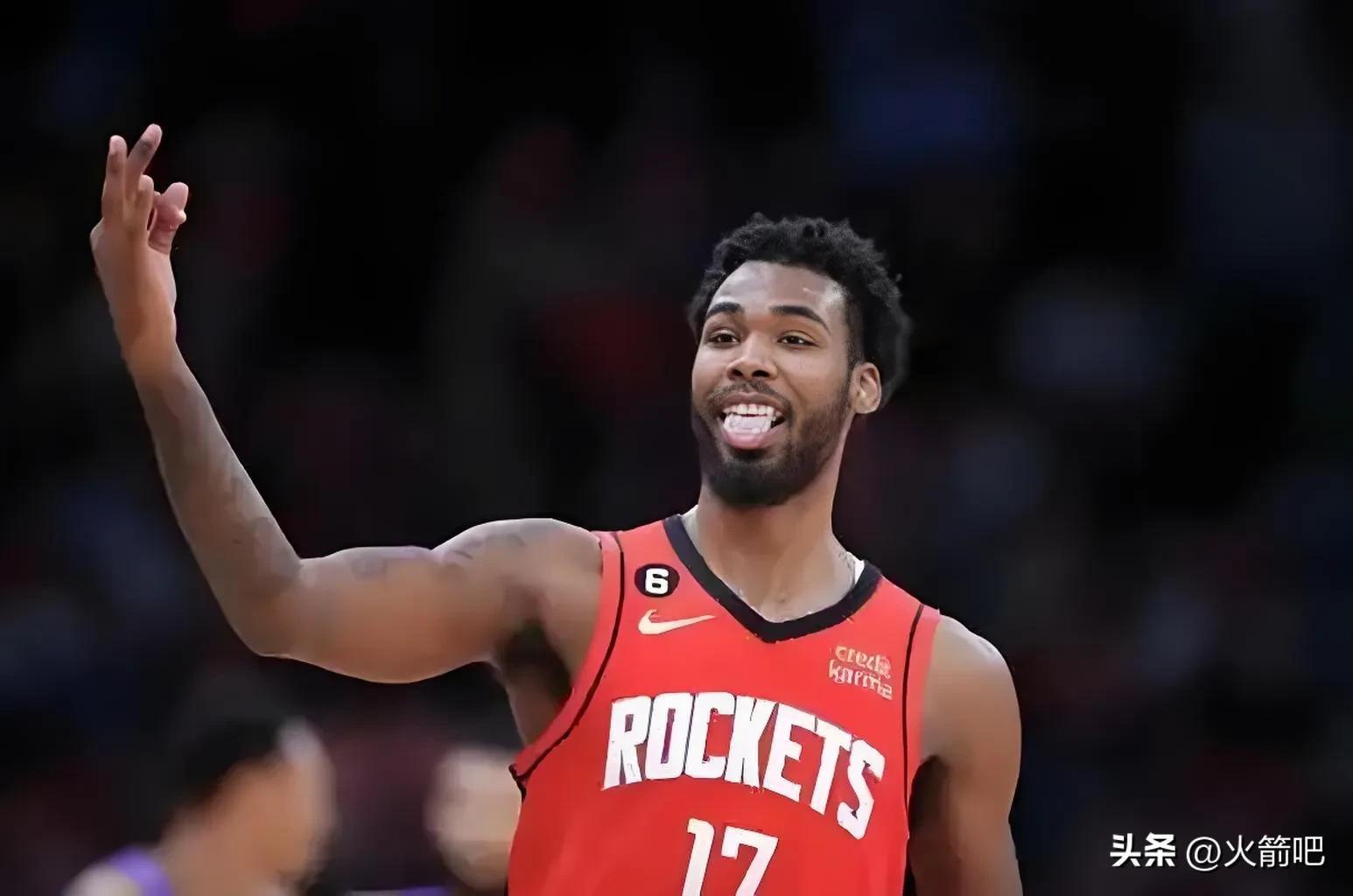 英雄联盟比赛-休斯敦火箭训练开放日；集结日再遭质疑引欢呼；NBA总决赛在即；球探报告显示潜力的简单介绍